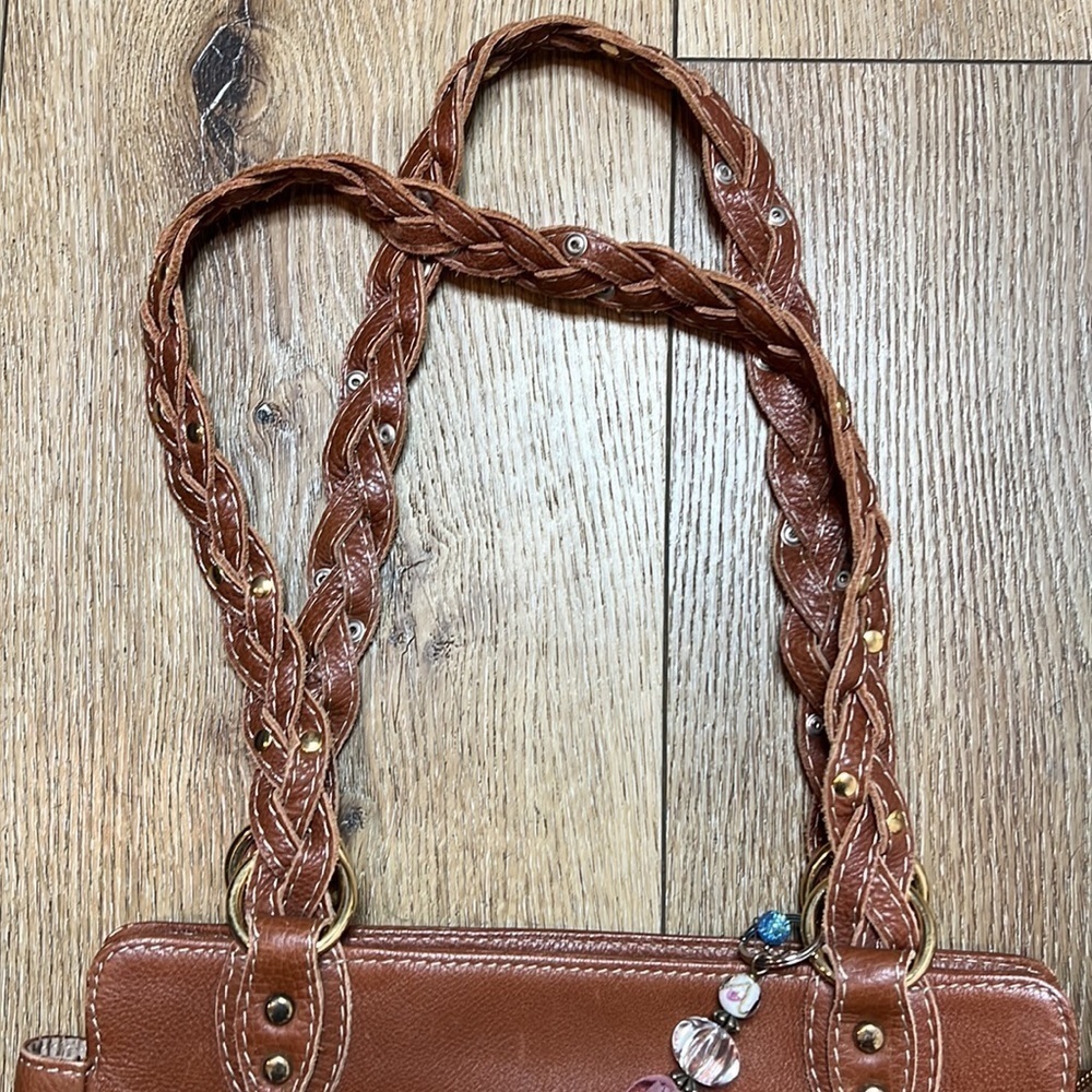 Flavi Olivera Brown Leather Shoulder Bag - Picture 4 of 10